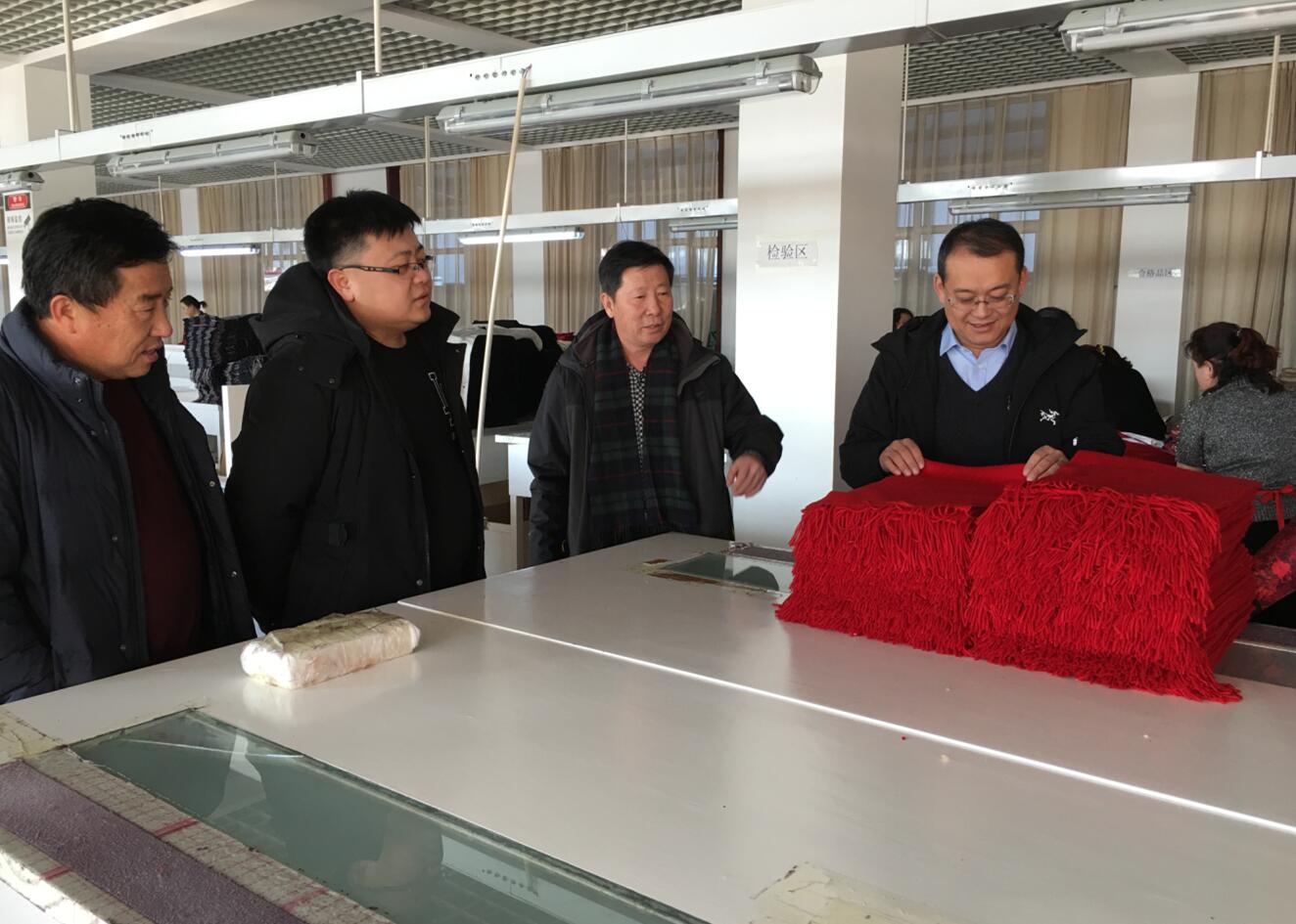 二連浩特市發(fā)改委副主任袁志國來(lái)我協(xié)會(huì )調研