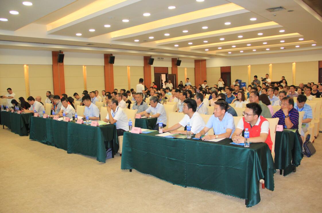 農畜產(chǎn)品區域公用品牌高峰論壇推動(dòng)我區農牧業(yè)高質(zhì)量發(fā)展